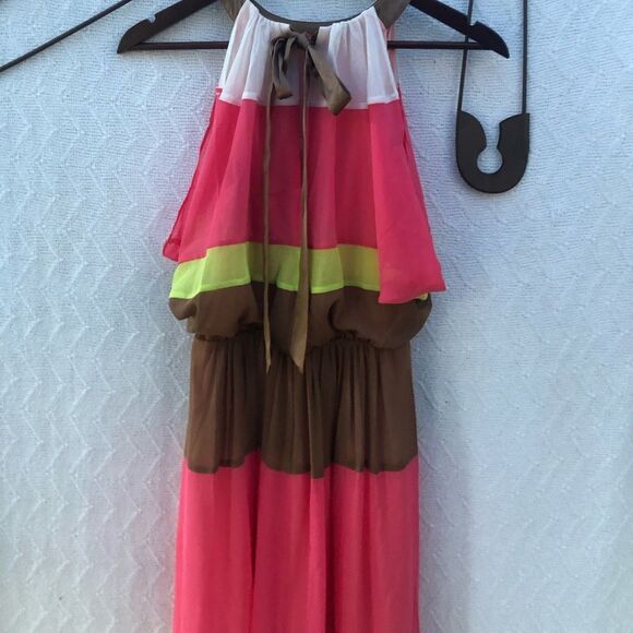 Vince Camuto Maxi Dress - Picture 4 of 8